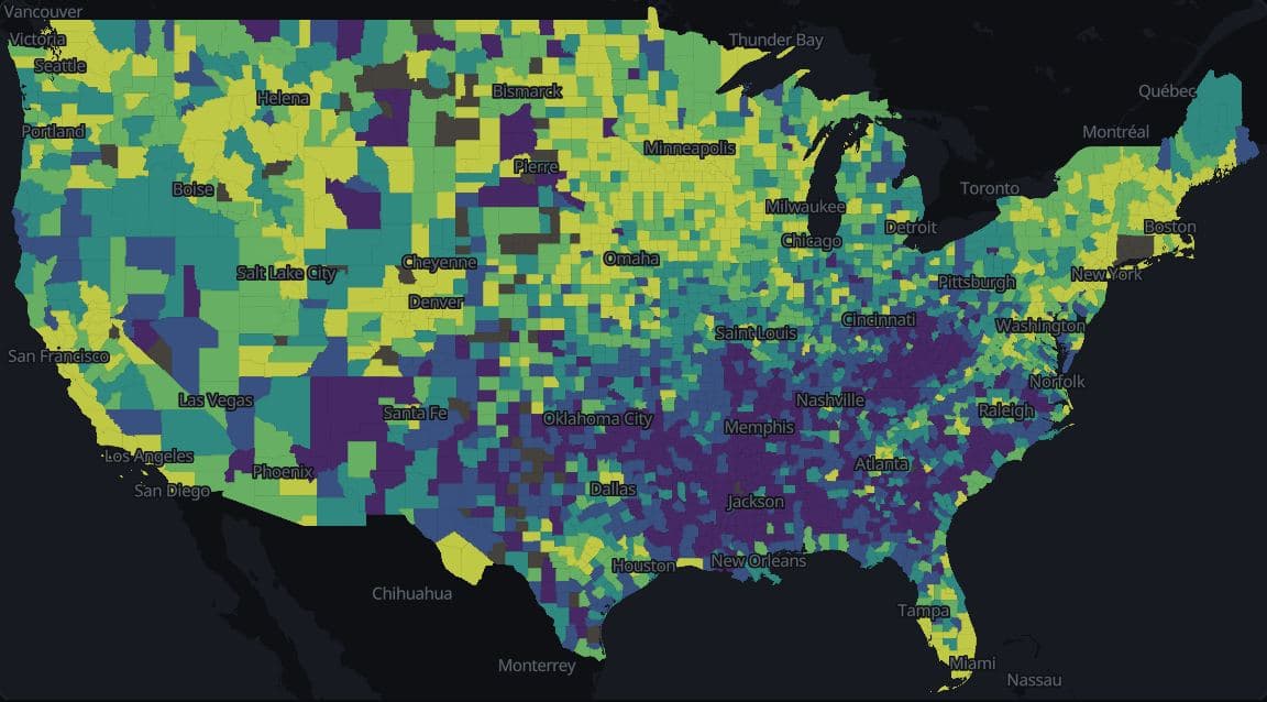 Life expectancy at birth, 2020-2022, by US county, lower 48 states, County Health Rankings 2025, in five quantile classes on the viridis palette. Lower values run through the lower Mississippi valley, the Southeast, Appalachia and several Plains and Southwest counties; Connecticut is grey because its values are published for its former counties.